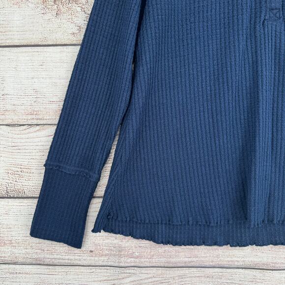 Anthropologie Henley Waffle Knit Blouse Womens Medium Navy Blue - Picture 4 of 12